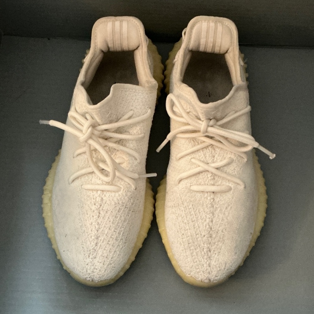 Yeezy Boost 350 V2 Cream White Sneakers
